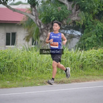 Runner Photo 2034243