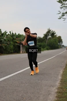 Runner Photo 2034244