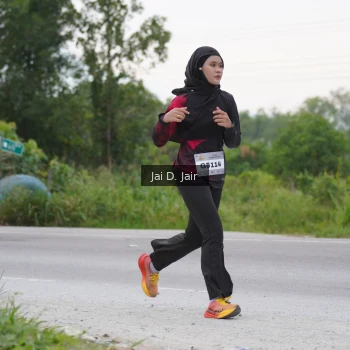 Runner Photo 2034272