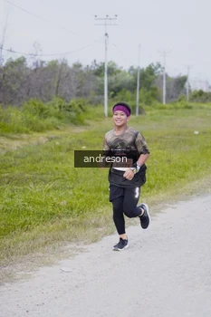 Runner Photo 2034275