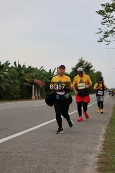 Runner Photo 2034318