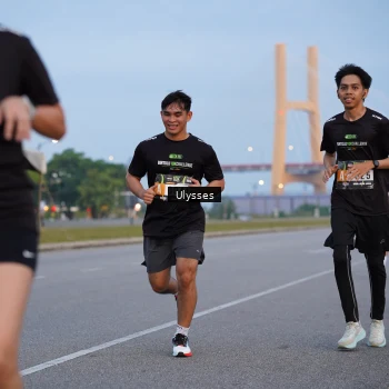 Runner Photo 2034333