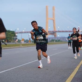 Runner Photo 2034416