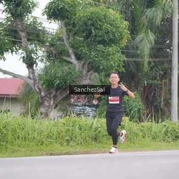 Runner Photo 2034427