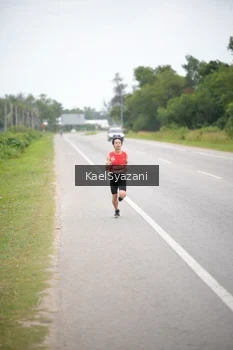 Runner Photo 2034430