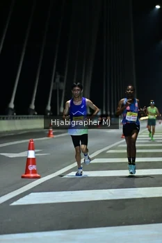 Runner Photo 2034442
