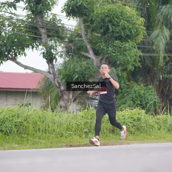 Runner Photo 2034451