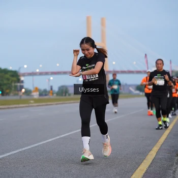 Runner Photo 2034481