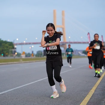 Runner Photo 2034493