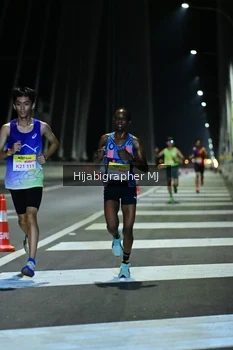 Runner Photo 2034516
