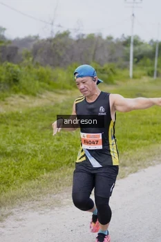 Runner Photo 2034555