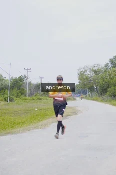 Runner Photo 2034599