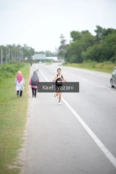 Runner Photo 2034654