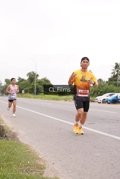 Runner Photo 2034660
