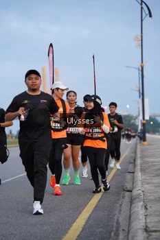 Runner Photo 2034691
