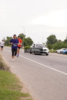 Runner Photo 2034692