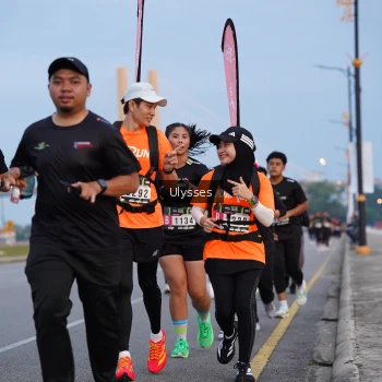 Runner Photo 2034716