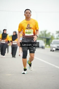 Runner Photo 2034719