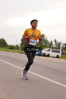 Runner Photo 2034740