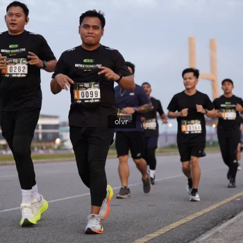 Runner Photo 2034784