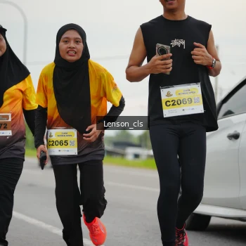 Runner Photo 2034810