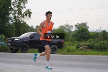 Runner Photo 2034831