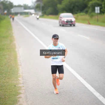 Runner Photo 2034912
