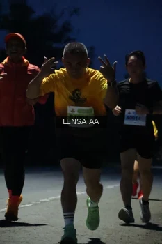 Runner Photo 2034953