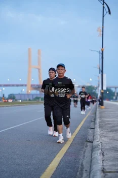 Runner Photo 2034954