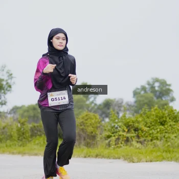 Runner Photo 2035032