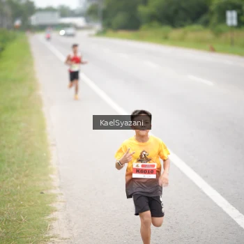 Runner Photo 2035042