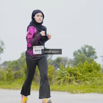 Runner Photo 2035093