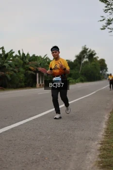 Runner Photo 2035101