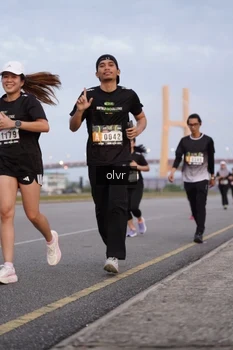 Runner Photo 2035170