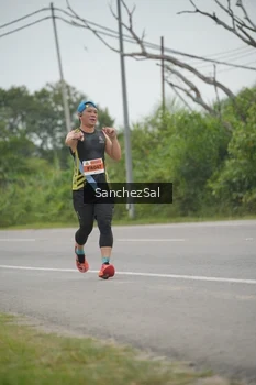 Runner Photo 2035190
