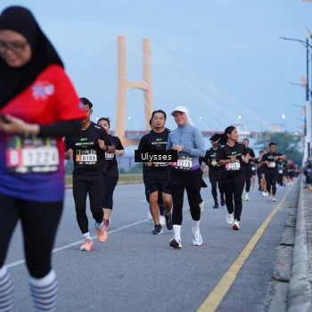 Runner Photo 2035255