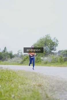 Runner Photo 2035302