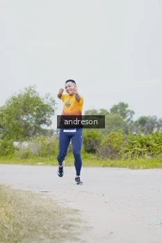 Runner Photo 2035303