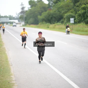 Runner Photo 2035343