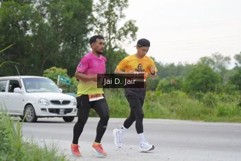 Runner Photo 2035372