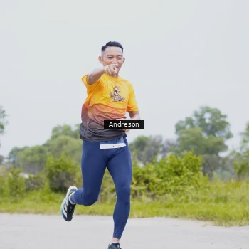 Runner Photo 2035389
