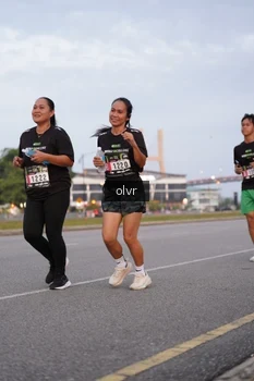 Runner Photo 2035432
