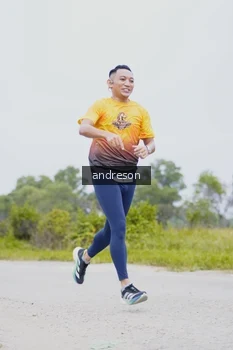 Runner Photo 2035458