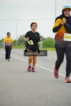 Runner Photo 2035459