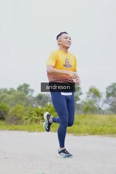 Runner Photo 2035470