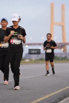 Runner Photo 2035488