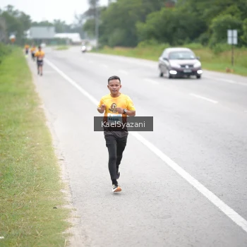Runner Photo 2035490