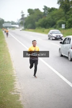 Runner Photo 2035497