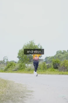 Runner Photo 2035512