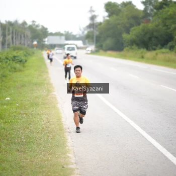 Runner Photo 2035530